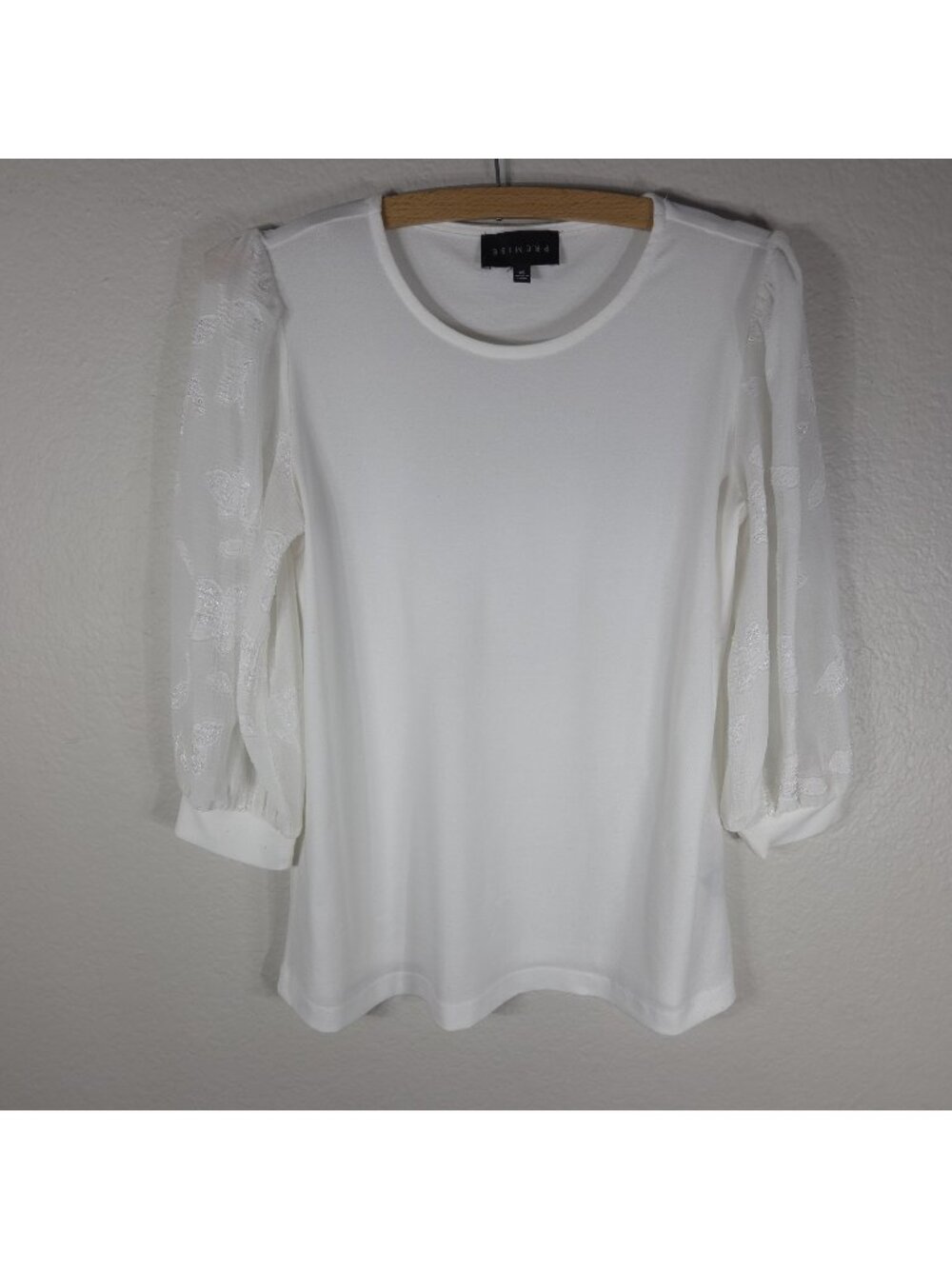 Premise Floral Lace White 3/4 Sleeve Top Blouse Round Neck Size XS Womens